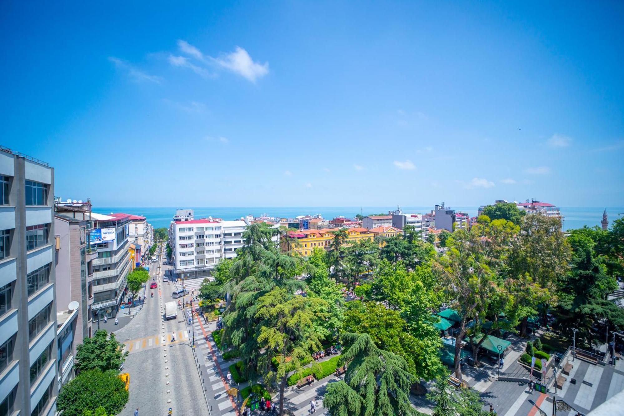 Mell City Hotel Trabzon Extérieur photo